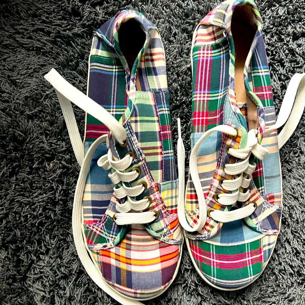 Size 8 Tommy Hilfiger  plaid sneakers